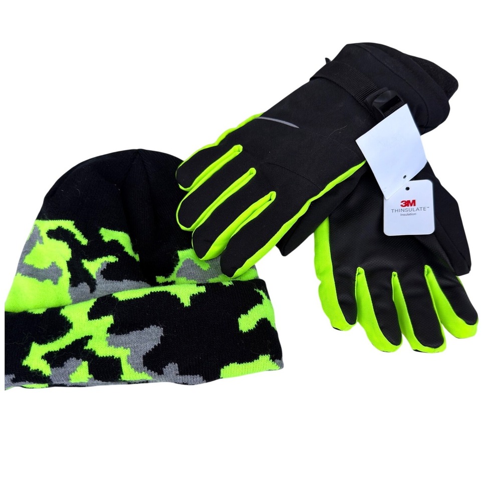 ZeroXposur Junior size Beanie and 3M Thinsulate Gloves Set Neon Lime Camo L/XL